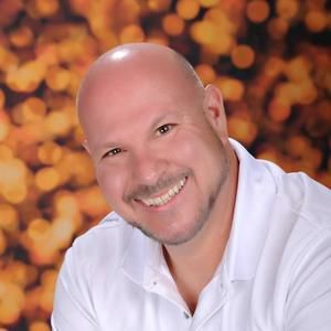 Meet your Posher, Greg